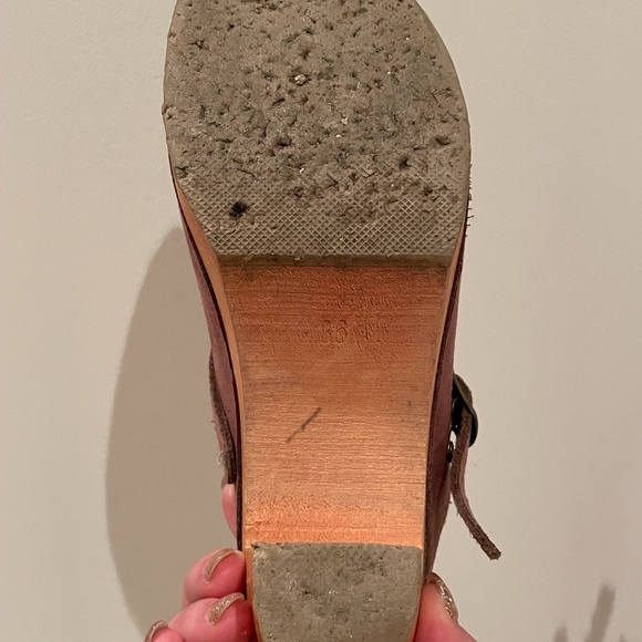 Sven Dusty Rose Clogs - Picture 4 of 4